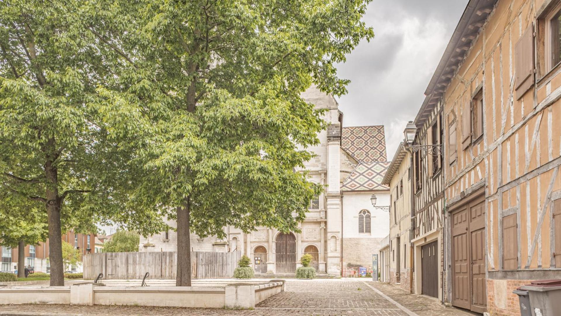 Apartament L'Ecrin De Charme Troyes Zewnętrze zdjęcie